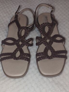 Life Stride Brown Braided Loop Sandals